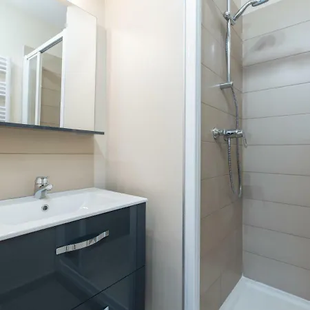 Apartment Cosy, Proche Part-dieu Ail